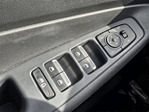 Certified 2023 Hyundai Santa Fe SE image 24