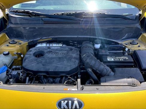 Used 2024 Kia Sportage EX FWD image 10