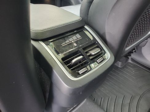 Used 2019 Volvo XC90 T5 Momentum w/ Advanced Package FWD image 50