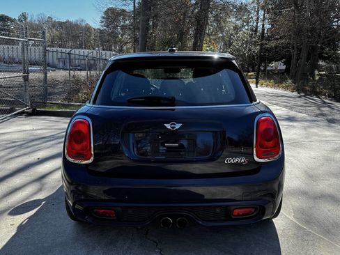 Used 2015 MINI Cooper S image 8