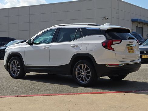 Used 2023 GMC Terrain SLT FWD image 5