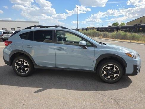 Used 2019 Subaru Crosstrek 2.0i Premium AWD/4WD image 2