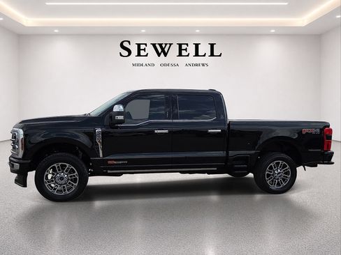 Used 2024 Ford F250 Limited w/ FX4 Off-Road Package AWD/4WD image 2