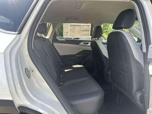 New 2026 Volkswagen Taos SE AWD/4WD image 26
