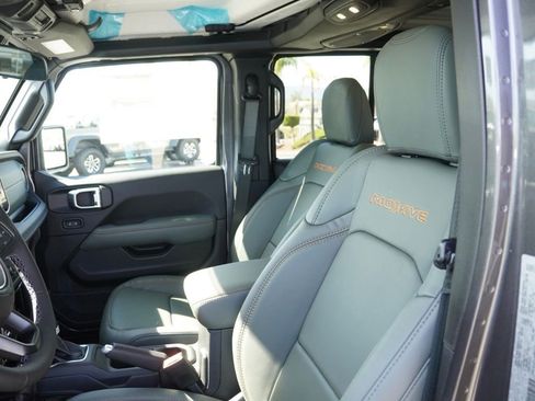 New 2026 Jeep Gladiator Mojave image 17