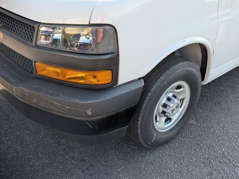 New 2025 Chevrolet Express 2500 Extended w/ Driver Convenience Package image 10