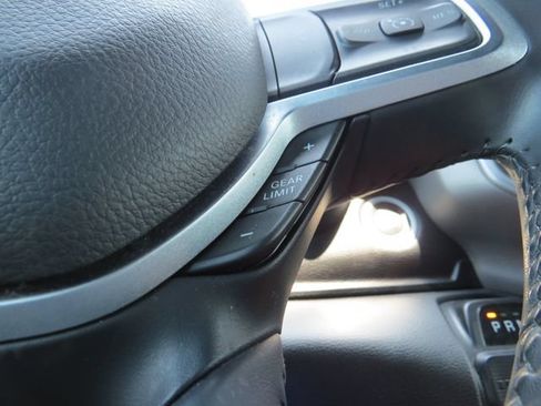 Used 2021 RAM 1500 Big Horn RWD image 18