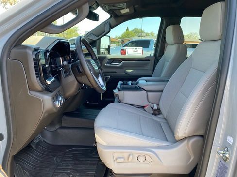 Used 2024 GMC Sierra 2500 SLE w/ SLE Value Package; AWD/4WD image 29