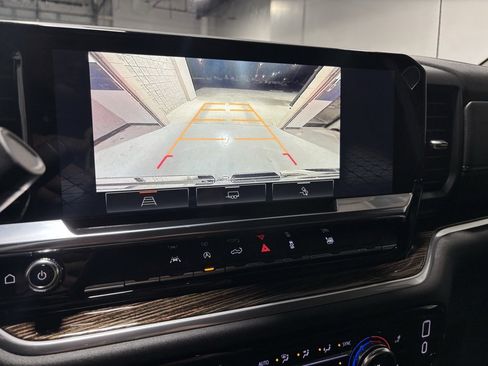 New 2026 GMC Sierra 1500 SLE w/ Preferred Package image 19