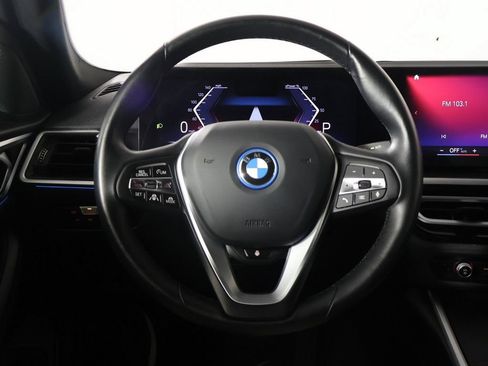 Used 2023 BMW i4 eDrive40 RWD image 39