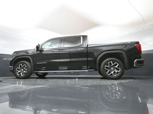 Used 2022 GMC Sierra 1500 SLT w/ SLT Premium Package AWD/4WD image 53