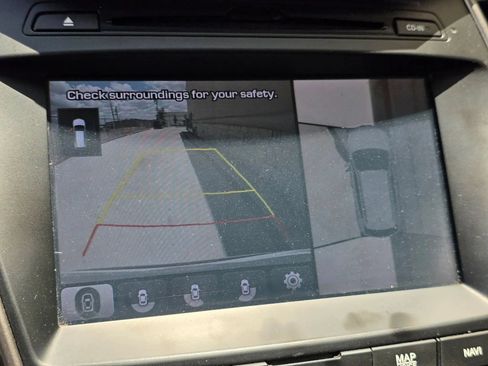 Used 2018 Hyundai Santa Fe Sport w/ Cargo Package FWD image 26