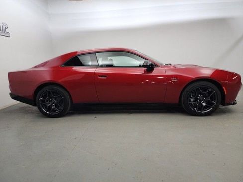 New 2024 Dodge Charger R/T w/ Plus Group image 7