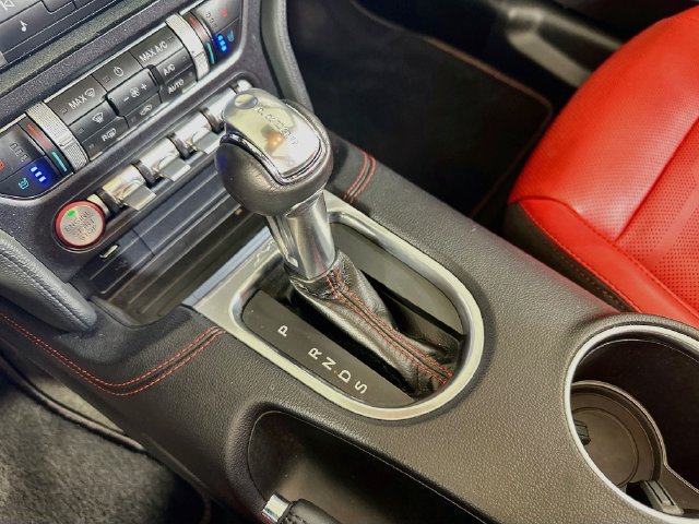 Used 2019 Ford Mustang GT Premium w/ Equipment Group 401A RWD image 33