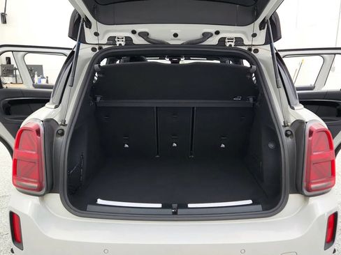 Used 2023 MINI Cooper Countryman S w/ Premium Package image 19