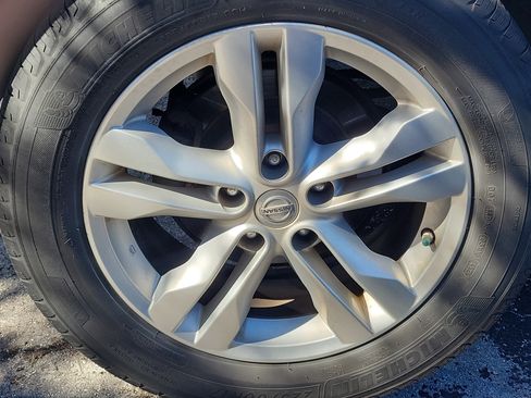 Used 2015 Nissan Rogue S w/ Convenience Package image 7