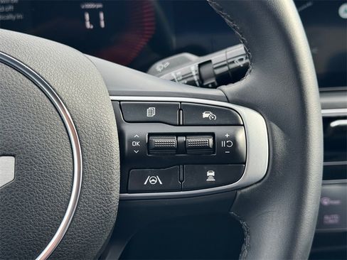 Certified 2025 Kia K5 GT-Line image 17