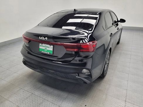 Used 2023 Kia Forte LXS w/ LXS Technology Package FWD image 7