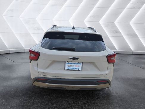 New 2026 Chevrolet Trax ACTIV w/ Driver Confidence Package FWD image 6