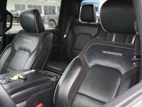 Used 2024 RAM 1500 Laramie image 15