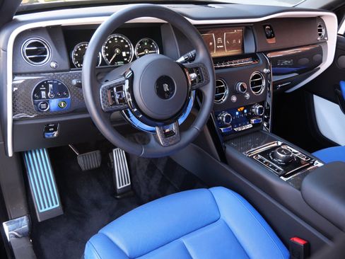 Certified 2024 Rolls-Royce Cullinan Black Badge image 17