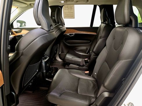 Used 2024 Volvo XC90 T8 Plus w/ Protection Package Premier image 11