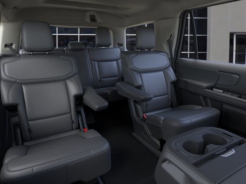 New 2026 Ford Expedition Active RWD image 11