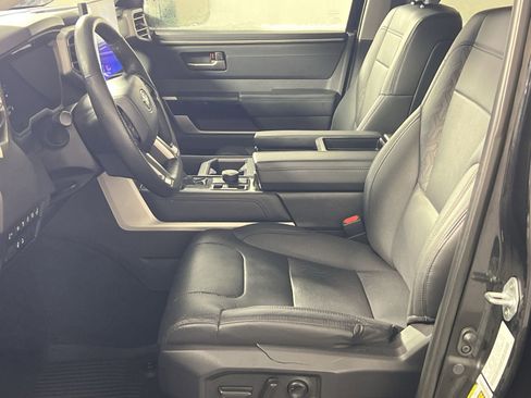 Used 2024 Toyota Tundra Limited image 13
