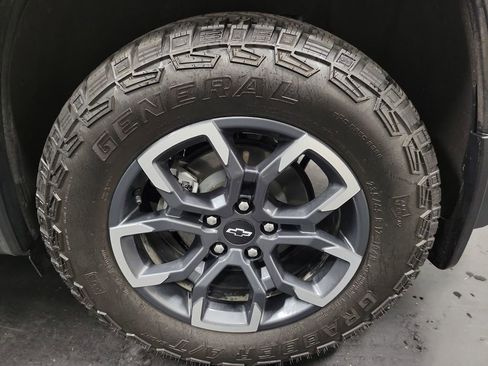 Used 2026 Chevrolet Equinox ACTIV w/ Convenience Package III image 10