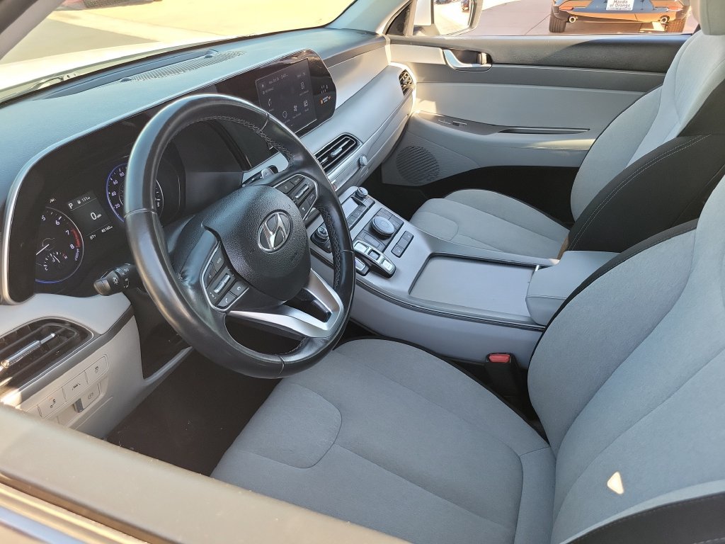 Used 2022 Hyundai Palisade SEL w/ Cargo Package FWD image 3