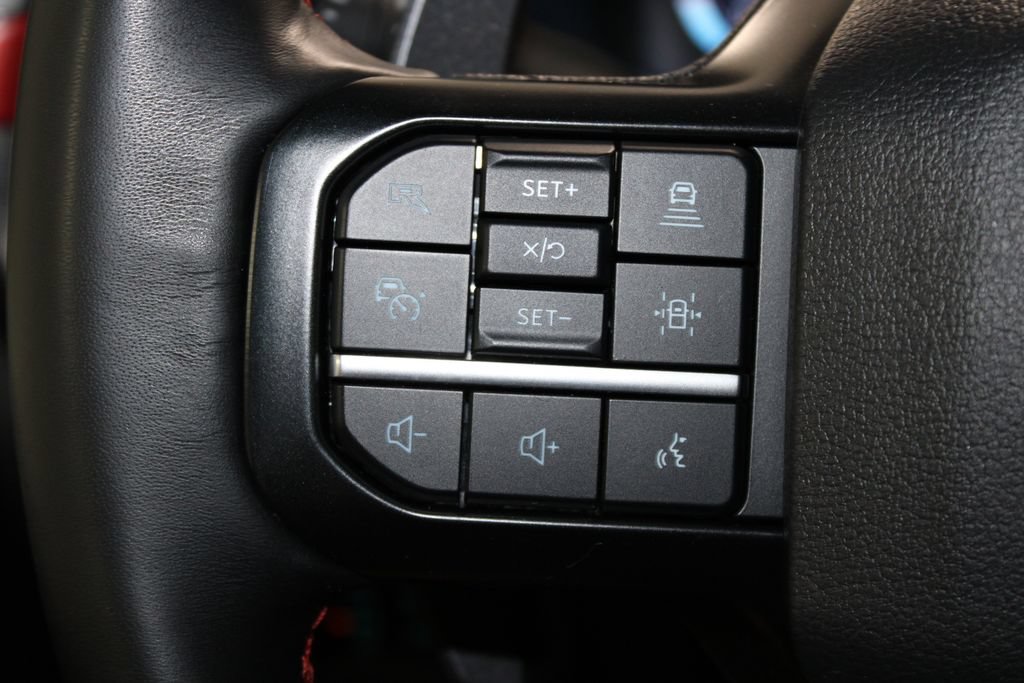 Used 2025 Ford F150 Raptor AWD/4WD image 38