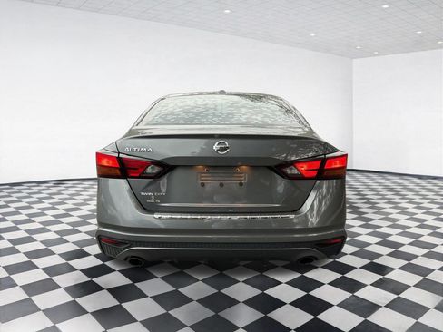 Used 2021 Nissan Altima 2.5 SR w/ SR Premium Package FWD image 5