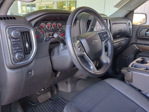 Used 2022 Chevrolet Silverado 1500 LT w/ Diesel Off-Road Package image 16