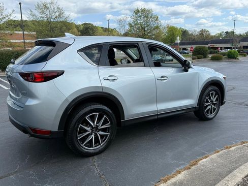 Used 2018 MAZDA CX-5 Touring w/ Preferred Equipment Package image 4