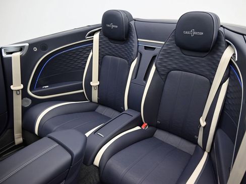 Used 2025 Bentley Continental GT Speed image 12