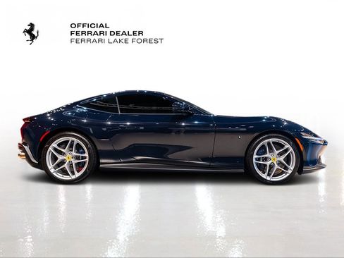 Certified 2022 Ferrari Roma image 9