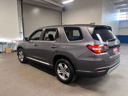 Used 2024 Honda Pilot EX-L image 5