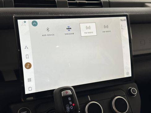 New 2026 Land Rover Defender 110 S image 18