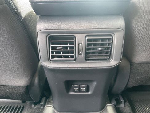 Used 2019 Toyota RAV4 XLE image 20