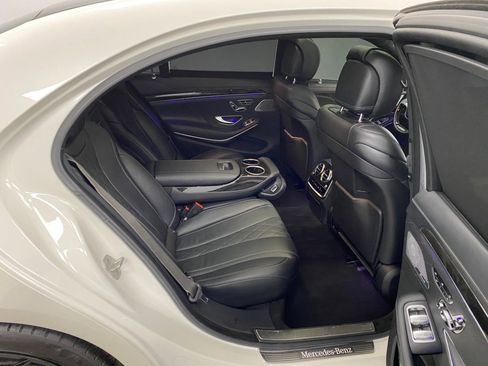 Used 2014 Mercedes-Benz S 550 Sedan image 39