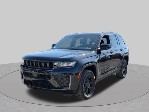New 2026 Jeep Grand Cherokee Altitude AWD/4WD image 10