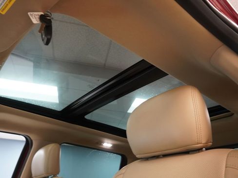 Used 2018 Ford F150 XLT w/ Equipment Group 302A Luxury image 4