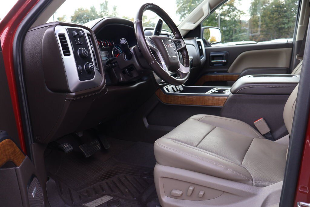 Used 2018 GMC Sierra 1500 SLT AWD/4WD image 13
