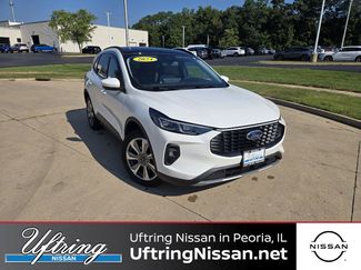 Used 2024 Ford Escape Platinum w/ Class II Trailer Tow Package AWD/4WD video 1