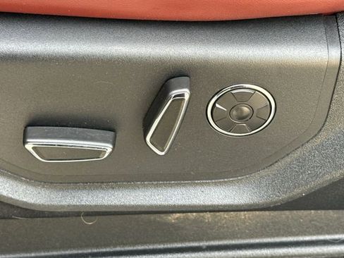Used 2019 Ford F150 Platinum w/ Technology Package AWD/4WD image 22