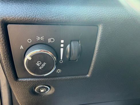 Used 2014 Jeep Grand Cherokee Laredo w/ Quick Order Package 23E AWD/4WD image 18