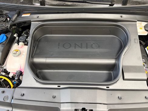 Used 2024 Hyundai Ioniq 6 SEL AWD/4WD image 21