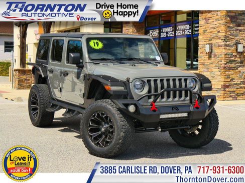 Used 2019 Jeep Wrangler Unlimited Sport S AWD/4WD image 1