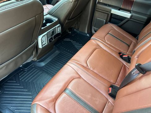 Used 2020 Ford F350 King Ranch w/ King Ranch Ultimate Package AWD/4WD image 12