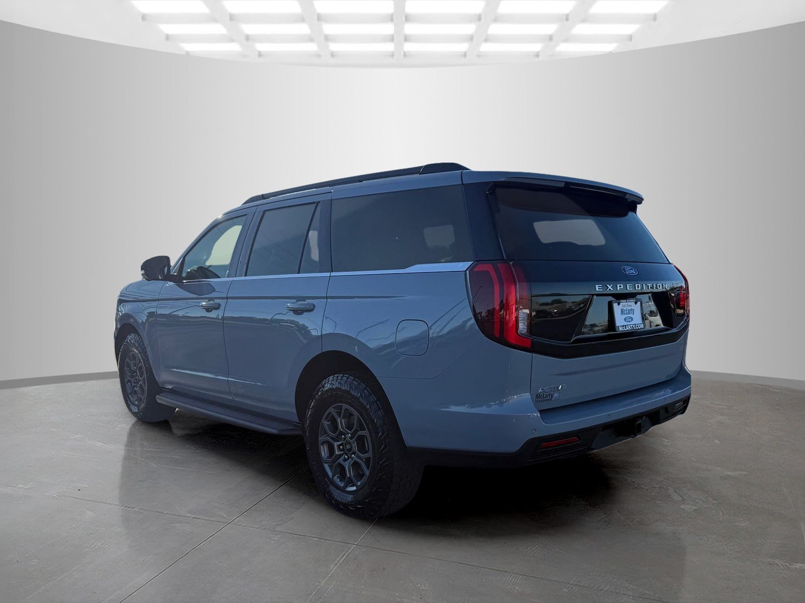 Used 2026 Ford Expedition Active AWD/4WD image 5